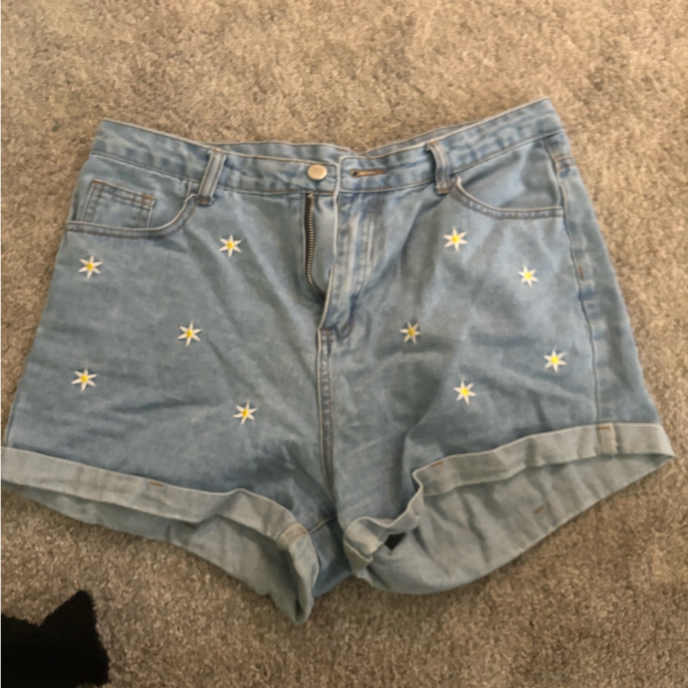 light blue denim shorts with sunflowers